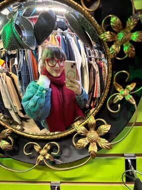 Meet your Posher, Nika